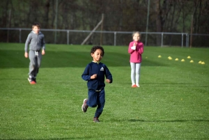 Saint-Julien-Chapteuil : les Copains, premiers écoliers dans la course des droits de l&#039;enfant