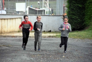 Saint-Julien-Chapteuil : les Copains, premiers écoliers dans la course des droits de l&#039;enfant