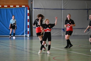 Futsal féminin : Haut-Lignon (U13) et Espaly/Saint-Vidal (U15) remportent la Coupe de la Haute-Loire