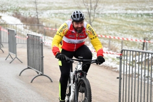 Cyclo-cross de Beauzac : les photos de l&#039;endurance