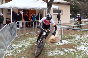 Cyclo-cross de Beauzac : les photos de l&#039;endurance