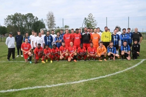 Un match amical seniors s&#039;est joué samedi à Recharinges