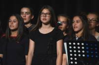 Monistrol-sur-Loire : les choristes du collège Le Monteil revisitent Starmania