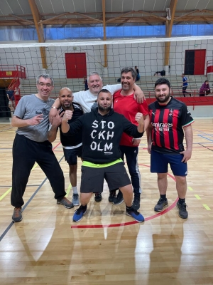 Monistrol-sur-Loire : 15 équipes au tournoi associant le volley et le hand