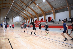 Monistrol-sur-Loire : 15 équipes au tournoi associant le volley et le hand