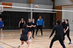 Monistrol-sur-Loire : 15 équipes au tournoi associant le volley et le hand