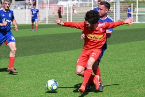 Foot, coupe : Alexandre Assaf, serial buteur pour Monistrol contre Dunières