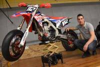 Moto : Alexis Eparvier vise le Top 5 en Super Motard