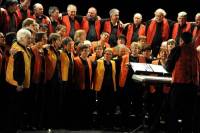 Le groupe des Balladins sans mesure de Monistrol-sur-Loire. Photo Lucien Soyere.