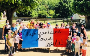 Les écoliers de Lavoûte-Chilhac en route pour aller rencontrer les Bleus à Clairefontaine