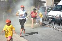 Yssingeaux : un arc en ciel de coureurs pour la première Run&#039;n Couleurs (photos + vidéo)