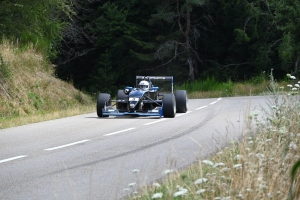 Yves Tholy haut la main sur la course de côte de Cacharat