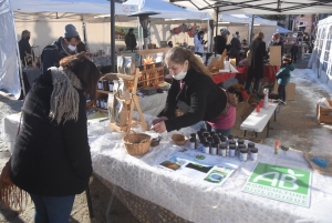 Retournac : le marché de Noël est en place devant la mairie