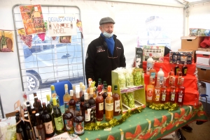 Retournac : le marché de Noël est en place devant la mairie