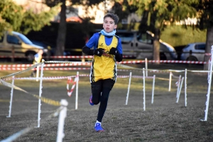 Monistrol-sur-Loire : les athlètes retrouvent le goût de la compétition grâce à un défi cross