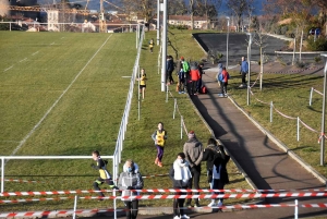 Monistrol-sur-Loire : les athlètes retrouvent le goût de la compétition grâce à un défi cross