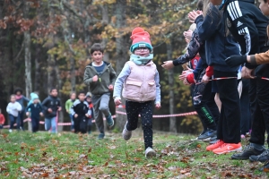 Beauzac : les 170 enfants de l&#039;école publique à grandes enjambées pour le Téléthon