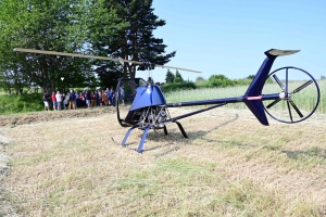 Yssingeaux : il veut organiser des baptêmes d&#039;hélicoptères, les riverains de &quot;Vourze&quot; réticents