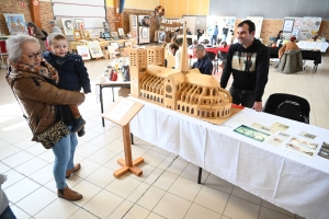 Sainte-Sigolène : l&#039;exposition artistique en photos