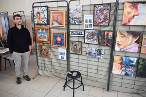 Sainte-Sigolène : l&#039;exposition artistique en photos