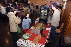 Saint-Julien-Chapteuil : le marché de Noël &quot;bio&quot; de Meygalimenterre fait un carton