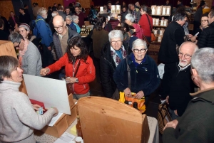 Saint-Julien-Chapteuil : le marché de Noël &quot;bio&quot; de Meygalimenterre fait un carton