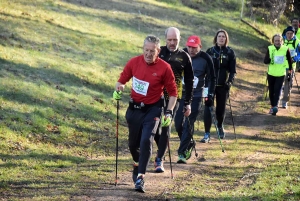 Défi vellave à Monistrol : la marche nordique