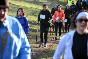 Défi vellave à Monistrol : la marche nordique