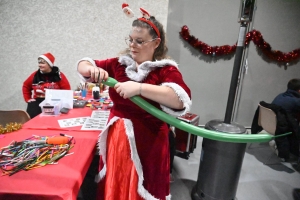 Raucoules : ambiance de Noël sous la halle fermière