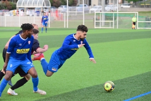 Foot, CHL : Monistrol passe par un trou de souris contre Saint-Julien-Chapteuil