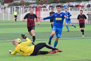 Foot, CHL : Monistrol passe par un trou de souris contre Saint-Julien-Chapteuil