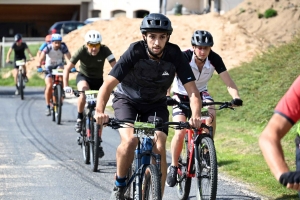 Tence : Felix Delolme et Marie Tombelaine à l&#039;aise sur le vétathlon Mazetençois