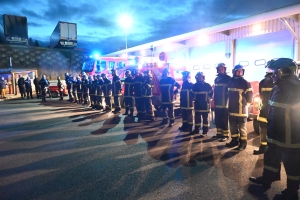 Saint-Julien-Chapteuil : à la veille de sa retraite de pompier, Jean-Pierre Exbrayat reçoit un hommage (vidéo)