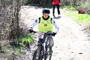 150 jeunes aux championnats UNSS de VTT à Saint-Julien-Chapteuil