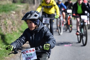 150 jeunes aux championnats UNSS de VTT à Saint-Julien-Chapteuil