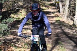 150 jeunes aux championnats UNSS de VTT à Saint-Julien-Chapteuil