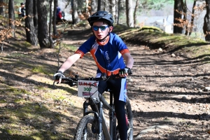 150 jeunes aux championnats UNSS de VTT à Saint-Julien-Chapteuil