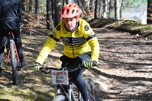 150 jeunes aux championnats UNSS de VTT à Saint-Julien-Chapteuil