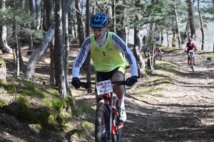 150 jeunes aux championnats UNSS de VTT à Saint-Julien-Chapteuil