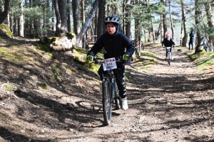 150 jeunes aux championnats UNSS de VTT à Saint-Julien-Chapteuil