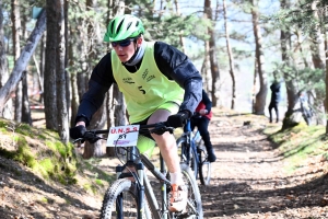 150 jeunes aux championnats UNSS de VTT à Saint-Julien-Chapteuil