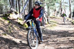 150 jeunes aux championnats UNSS de VTT à Saint-Julien-Chapteuil