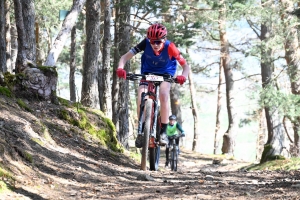 150 jeunes aux championnats UNSS de VTT à Saint-Julien-Chapteuil