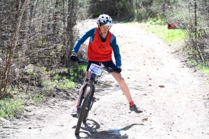 150 jeunes aux championnats UNSS de VTT à Saint-Julien-Chapteuil