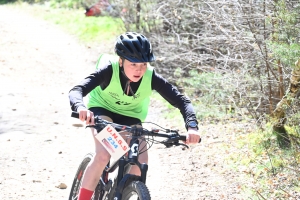 150 jeunes aux championnats UNSS de VTT à Saint-Julien-Chapteuil