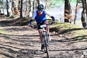 150 jeunes aux championnats UNSS de VTT à Saint-Julien-Chapteuil