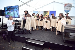 Les visiteurs pousssent comme des champignons à Saint-Bonnet-le-Froid (vidéo)