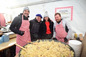 Les visiteurs pousssent comme des champignons à Saint-Bonnet-le-Froid (vidéo)