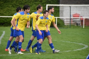 Foot, D2 : Le Pertuis poursuit sa remontada, Les Villettes condamnées