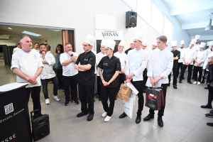 Yssingeaux : des créations sucrées sur le thème de Paris 2024 au concours des Croquembouches (vidéo)